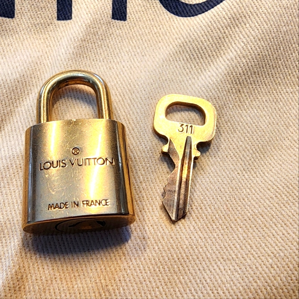 Louis Vuitton LV Gold Padlock Lock & Key #311